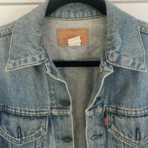 Vintage 80s Levi’s Denim Jacket - Picture 5 of 11